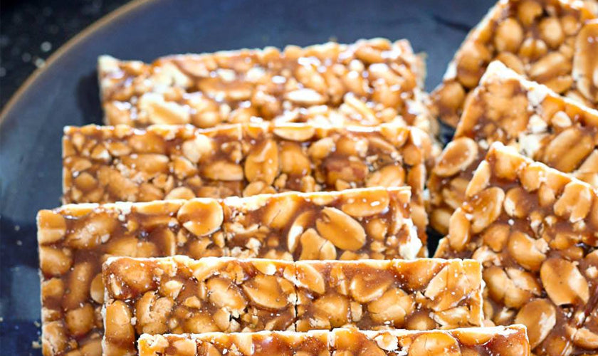How to Make Gur Ki Gajak Recipe